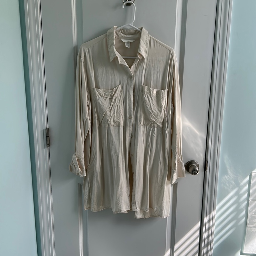 H&M tunic relaxed button up